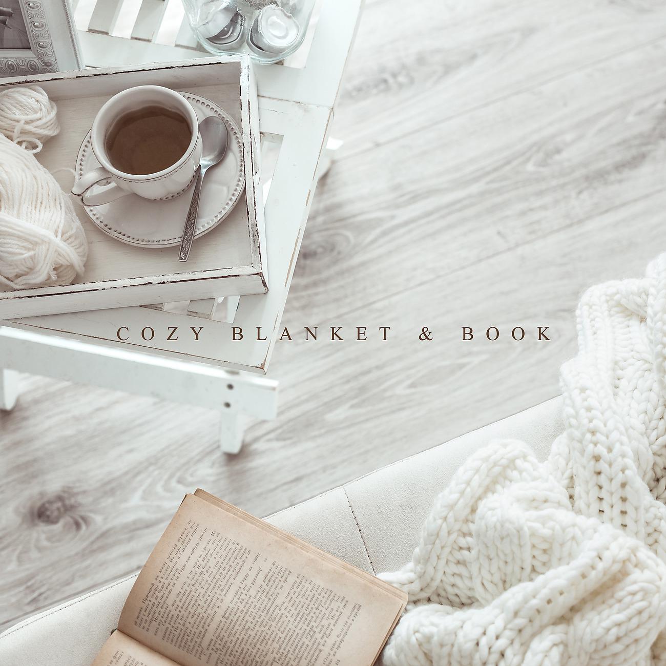Постер альбома Cozy Blanket & Book