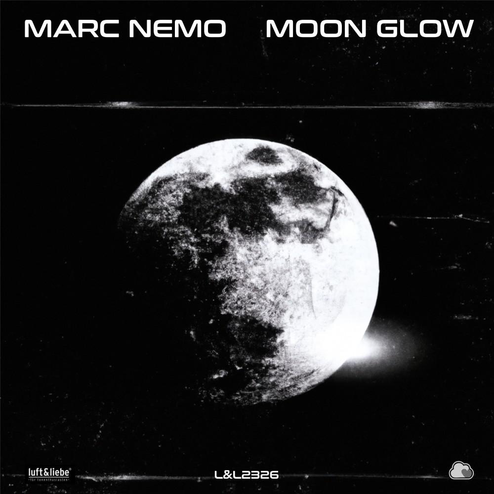 Постер альбома Moon Glow