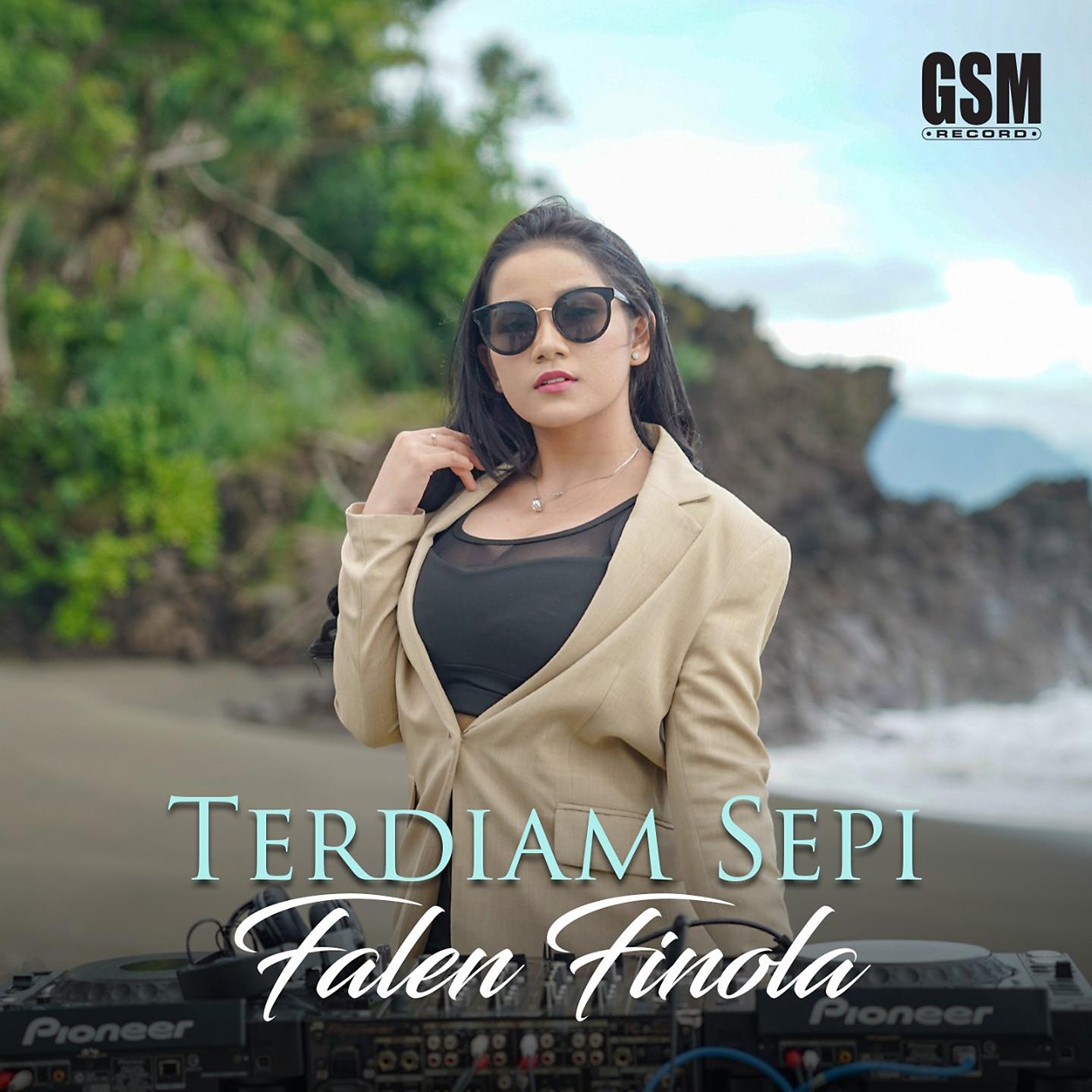 Постер альбома Terdiam Sepi