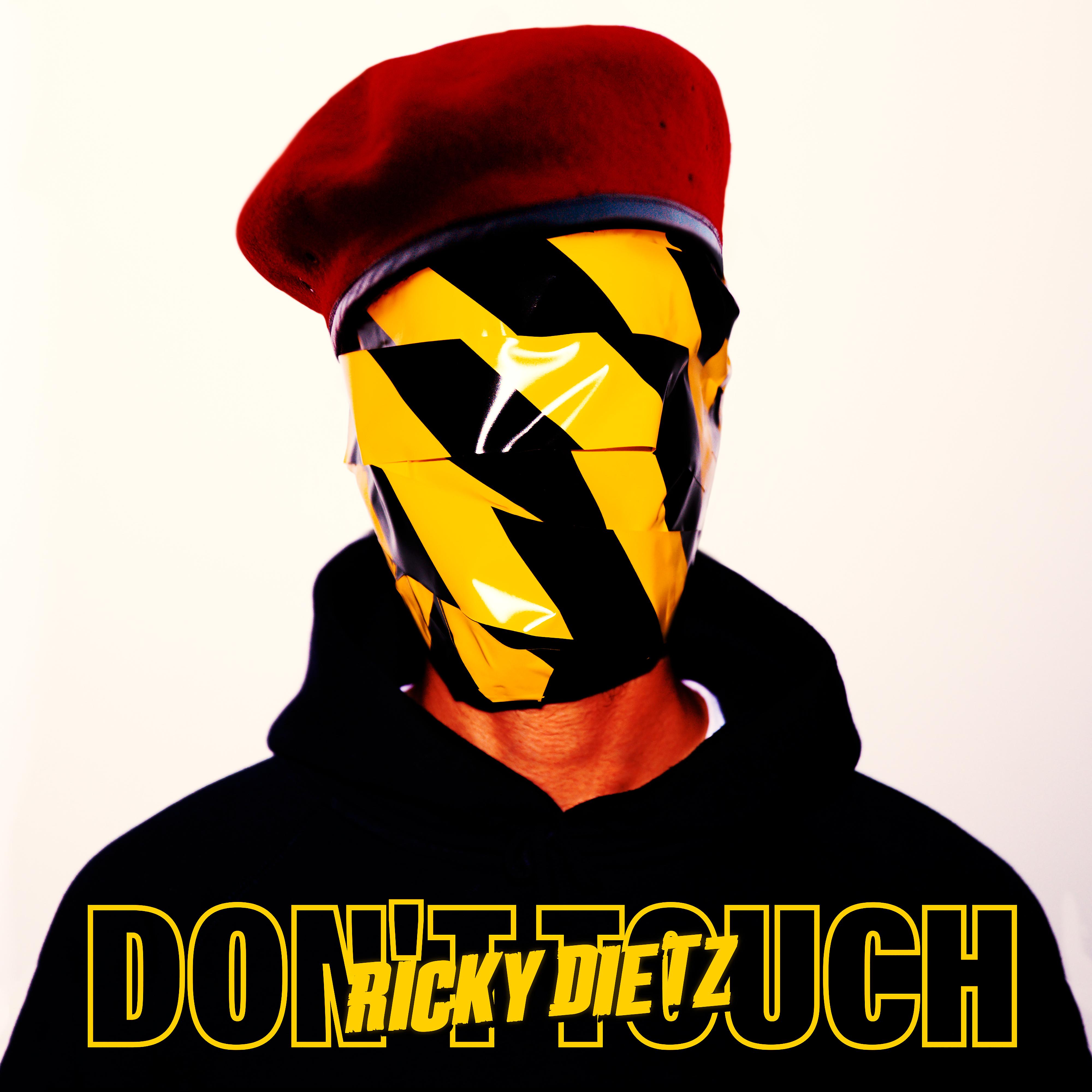 Постер альбома Don't Touch My Face (feat. Leroy Menace, RAVY BANG! & Cracker Mallo)