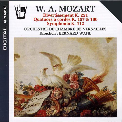 Постер альбома Mozart : Divertissement, Quatuors à cordes, Symphonie