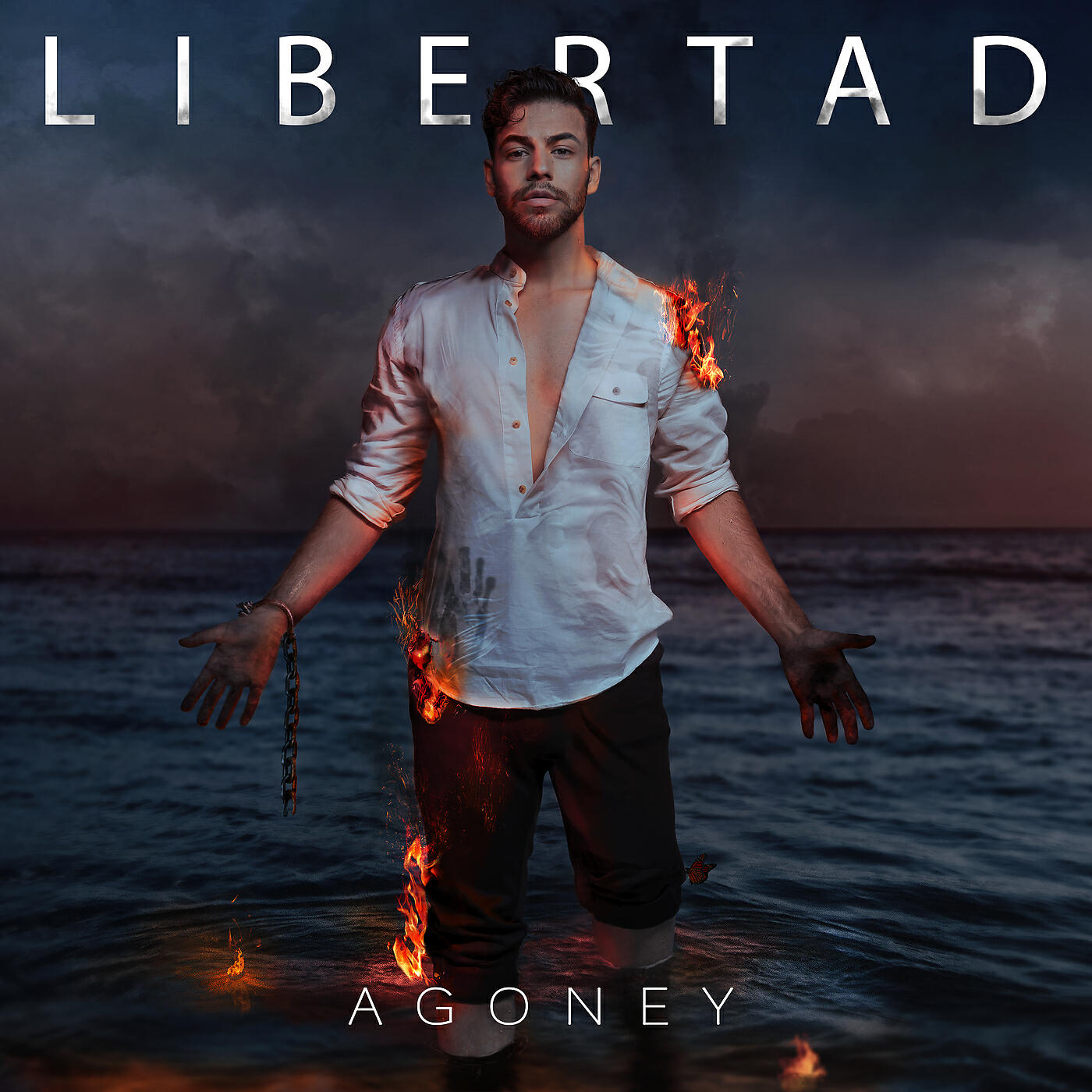 Agoney - MÁS