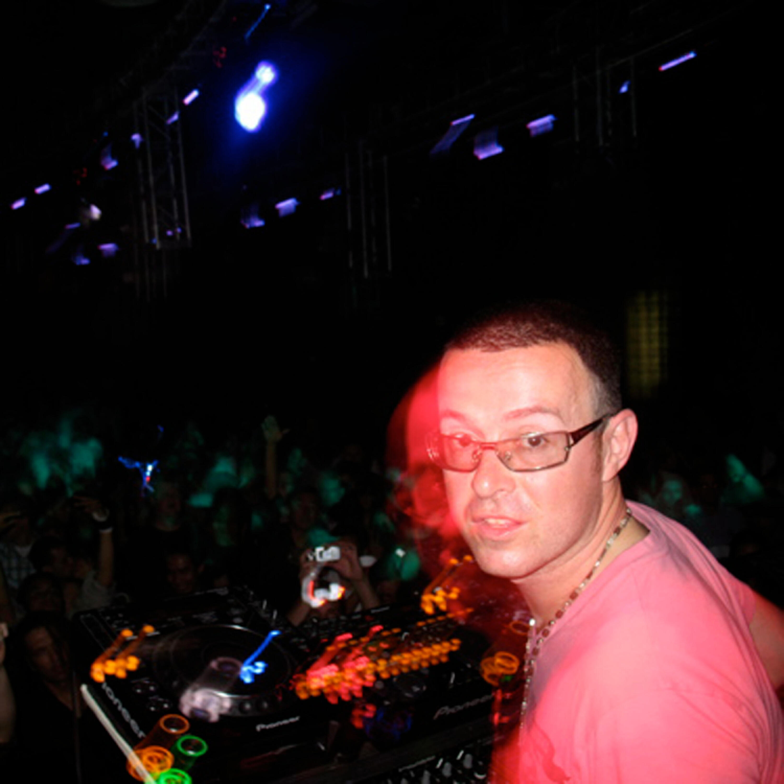 Judge Jules - FA Premier League Anthem 2004 - 2007 (Handshake Mix)