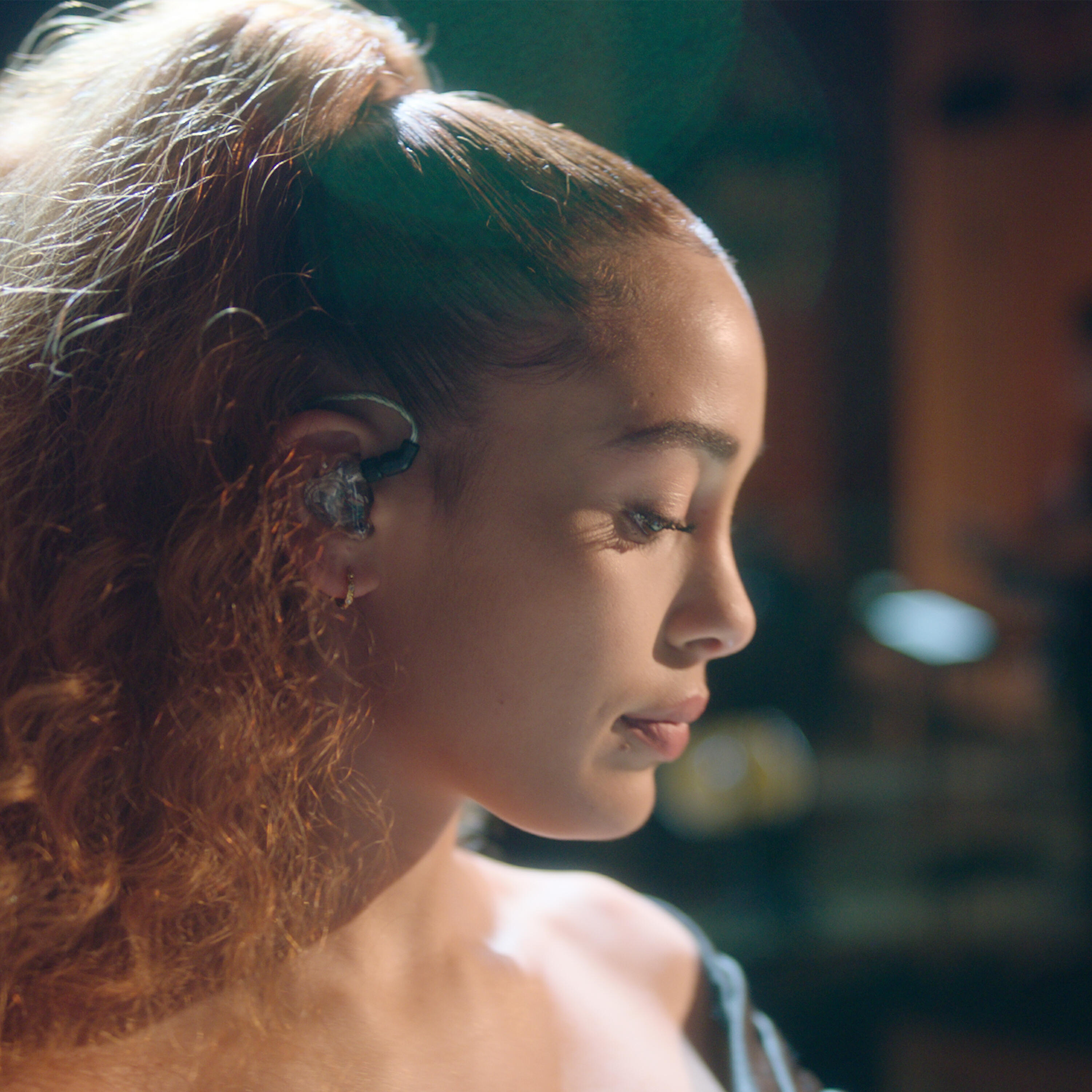 Jorja Smith - By Any Means (Machiavelli Sessions)