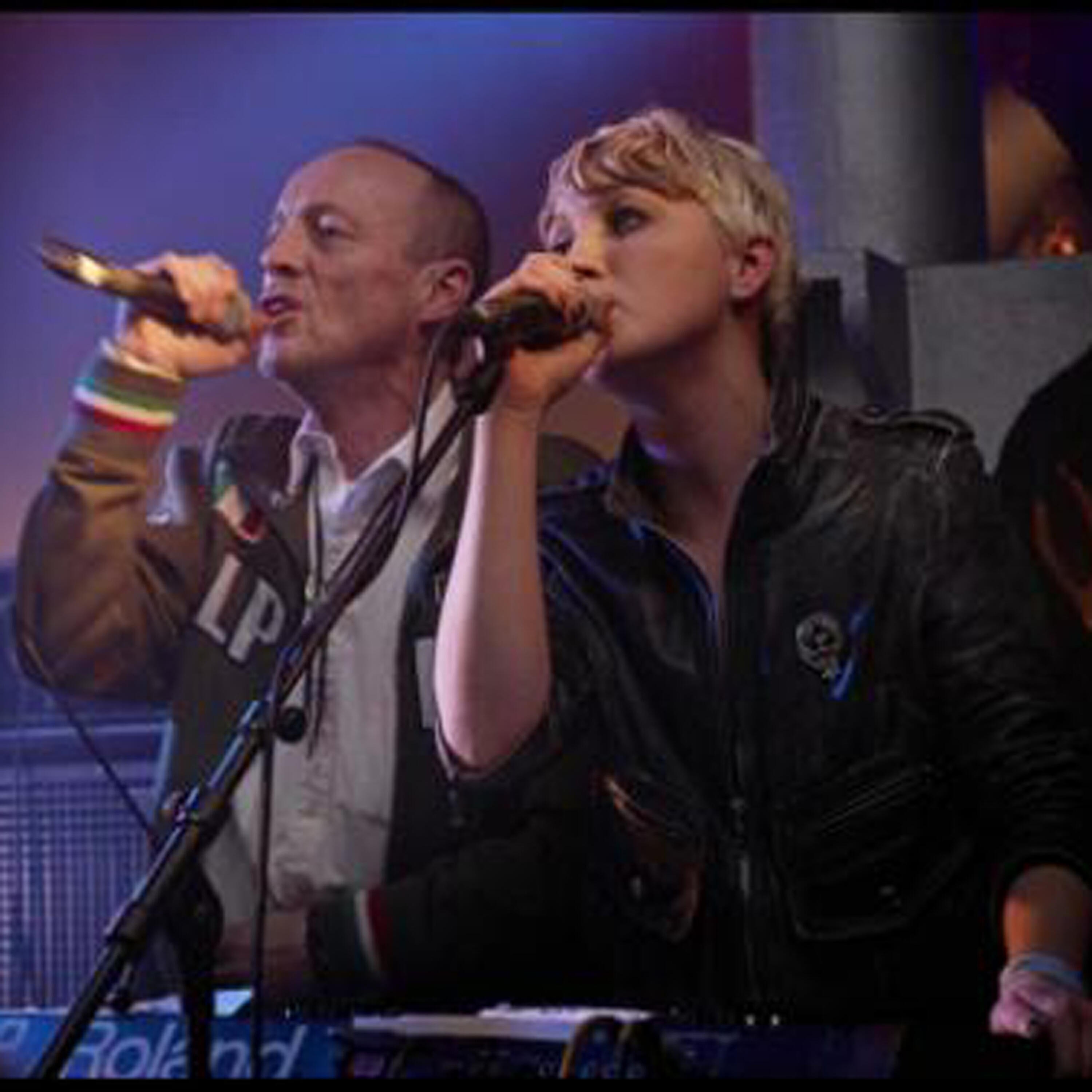Section 25 - Friendly Fires (Live)