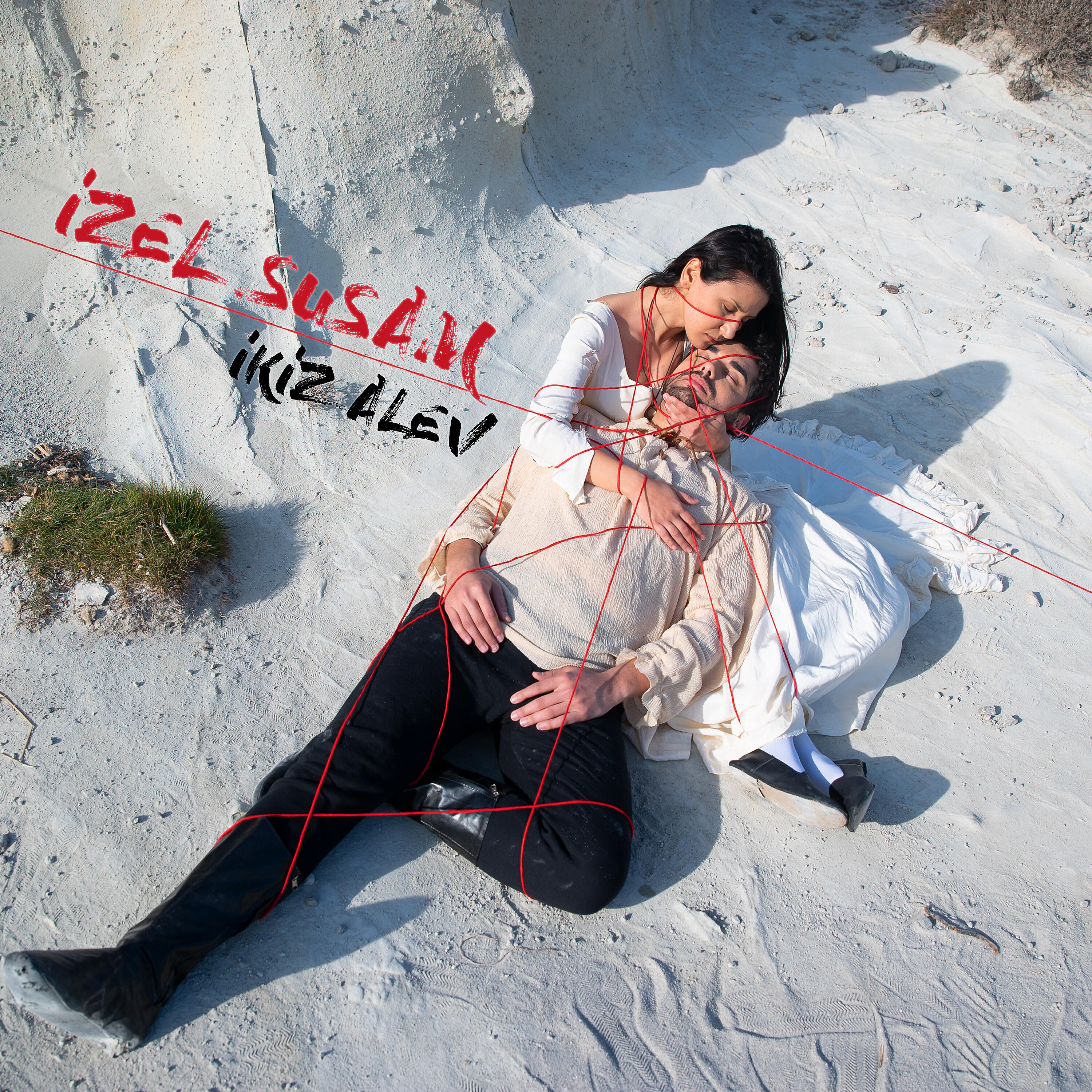 İzel Susam - İkiz Alev