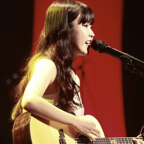 IU - Friend (Live @ Tokyo International Forum 2012.09.17)