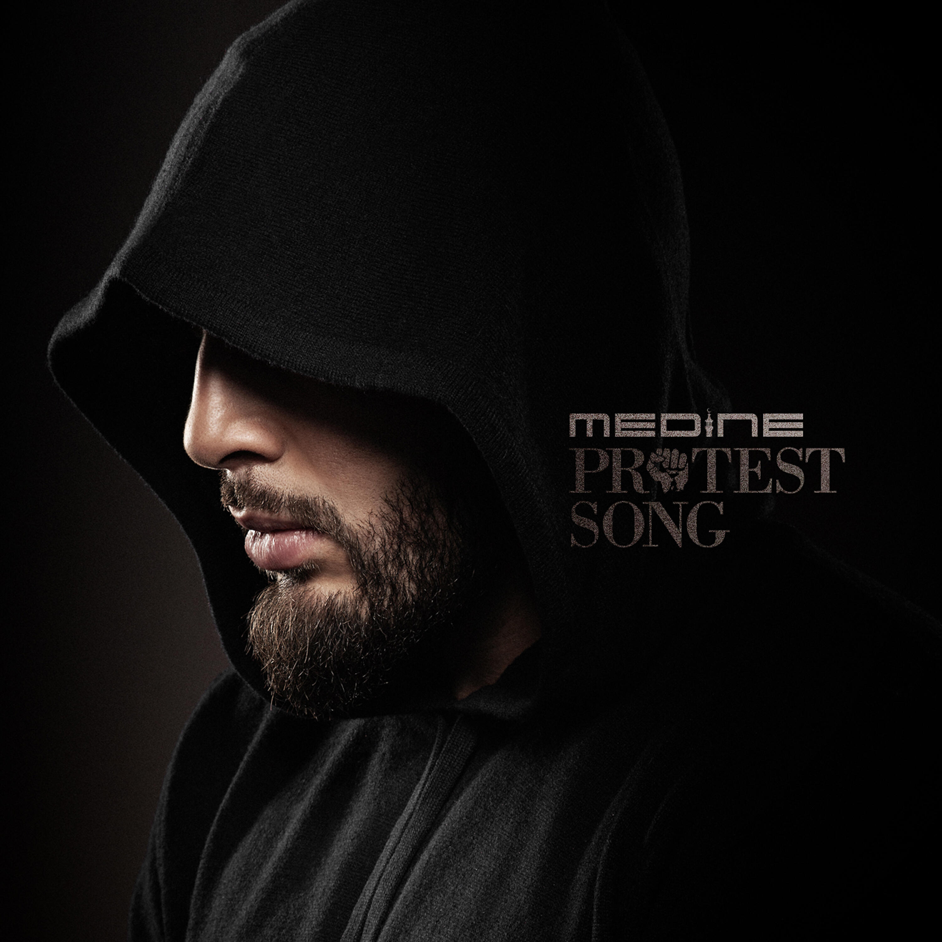 Medine - Courage fuyons (feat. Orelsan)