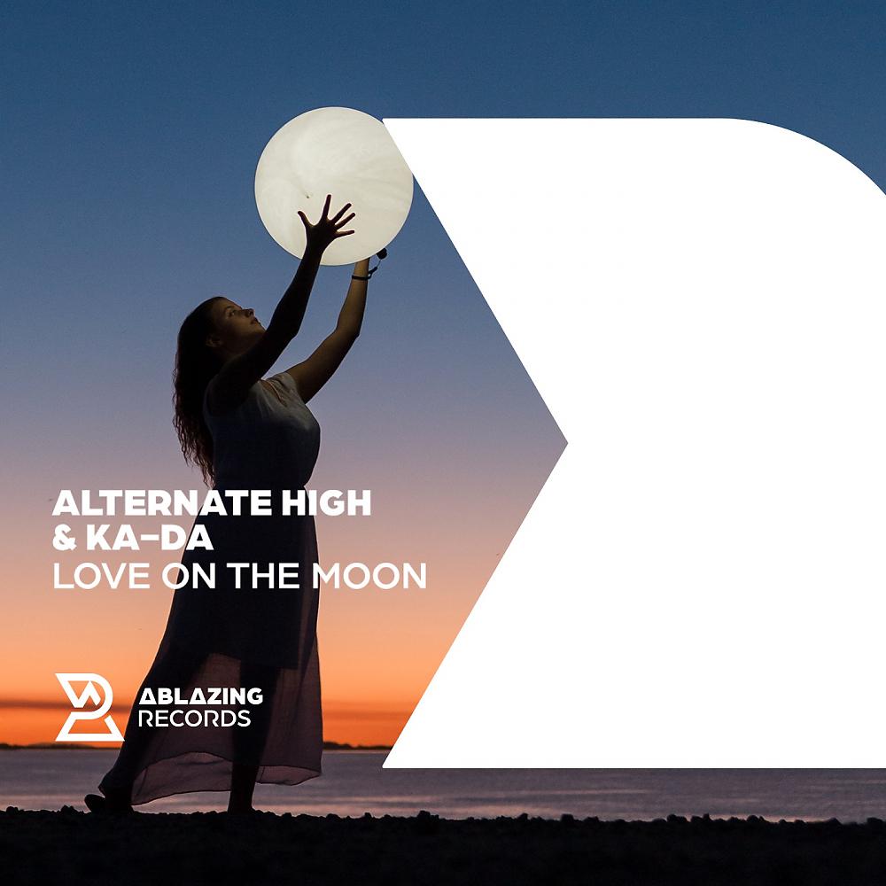 Постер альбома Love On The Moon