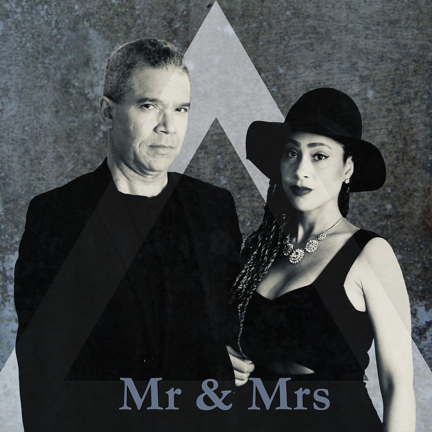 Постер альбома Mr & Mrs