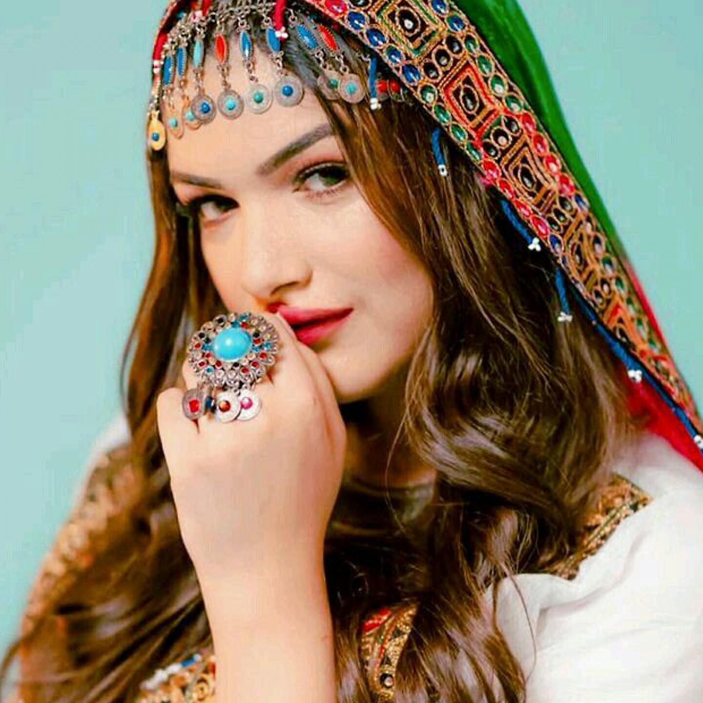 Nosherwan Ashna - Cha Sara Di Shafa Wa