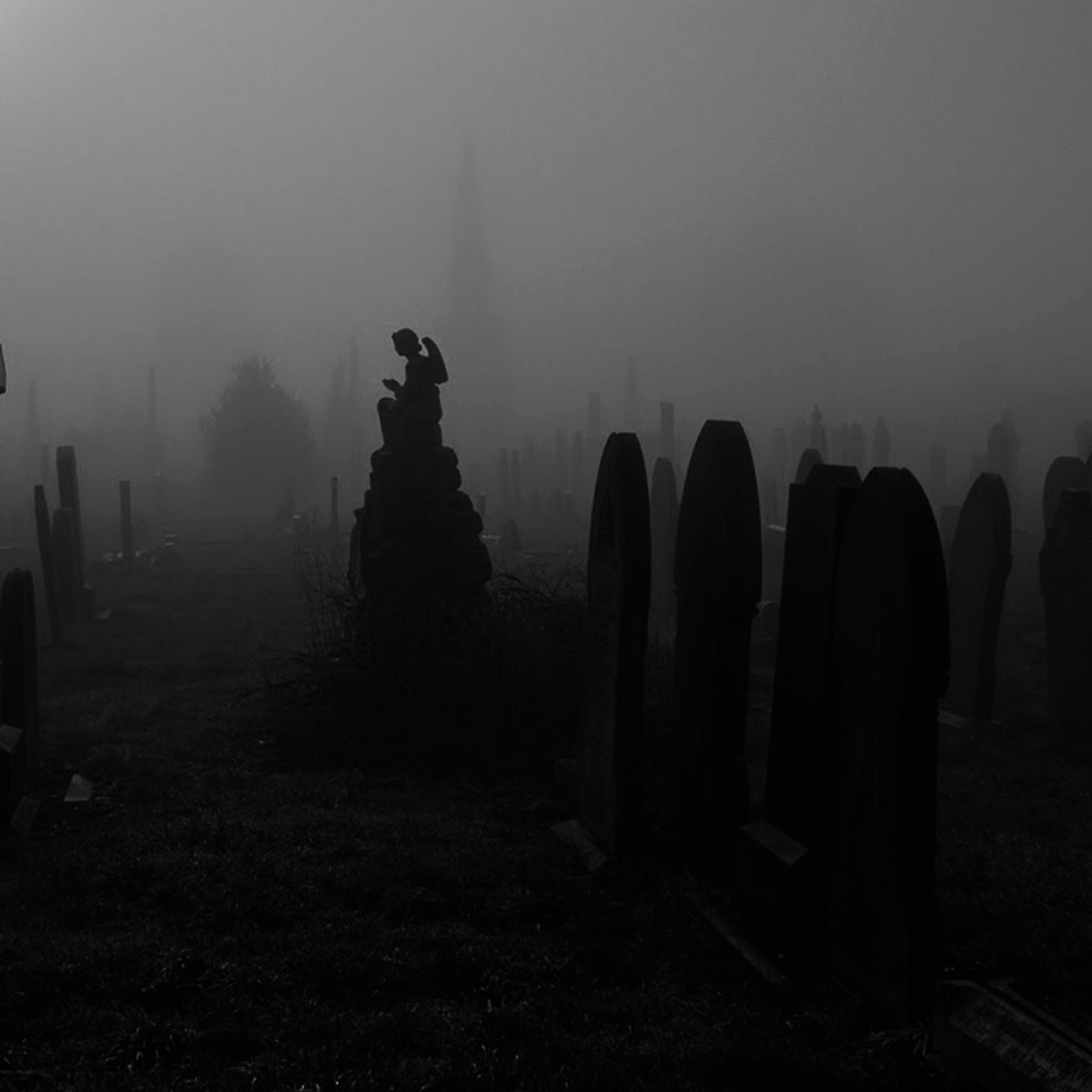 слушать кладбище. слушать кладбище. 100 атмосфер кладбище. могила страшная история. кладбище мистика.