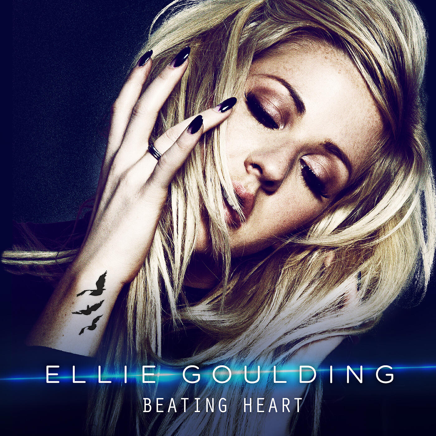 Atc my heart beats like. Beat heart певица. Karmon. Ellie goulding delirium photoshoot. Like a beating heart.