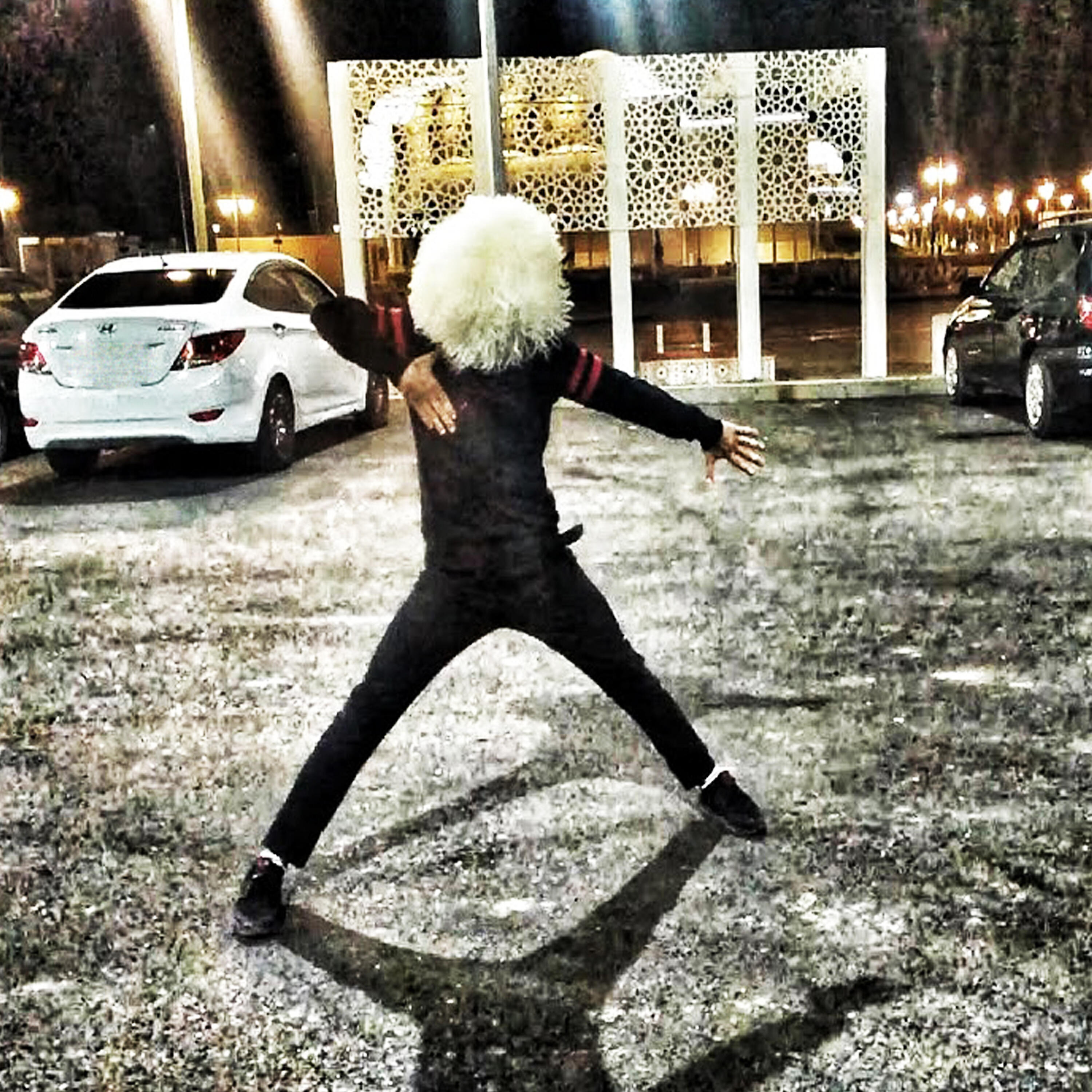 Лезгинка кавказ кавказ кавказ. Осетинская лезгинка. Джигит кавказа ансамбль. Танец хоруми сухишвили. Лезгинка танец.