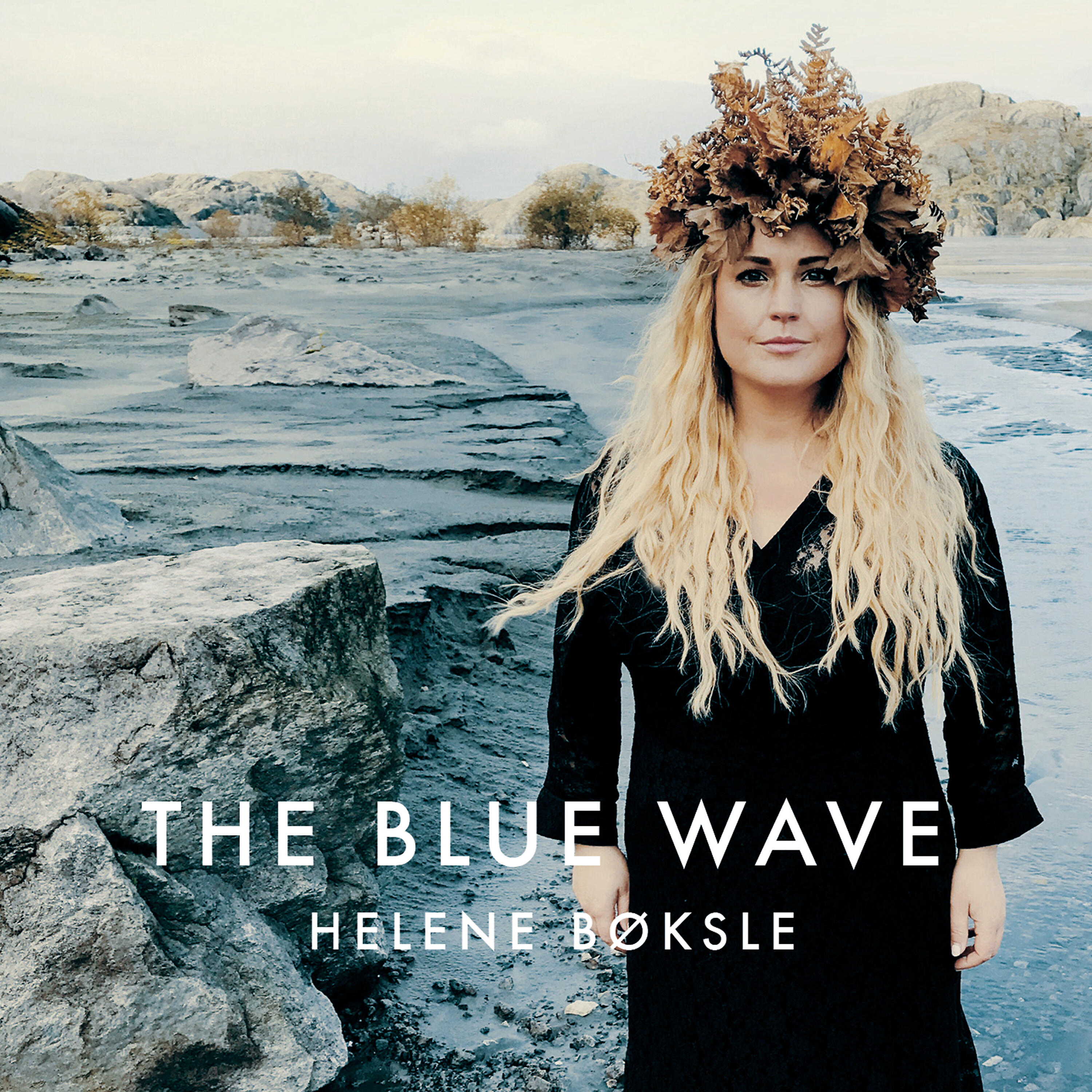 Helene Bøksle - The Blue Wave