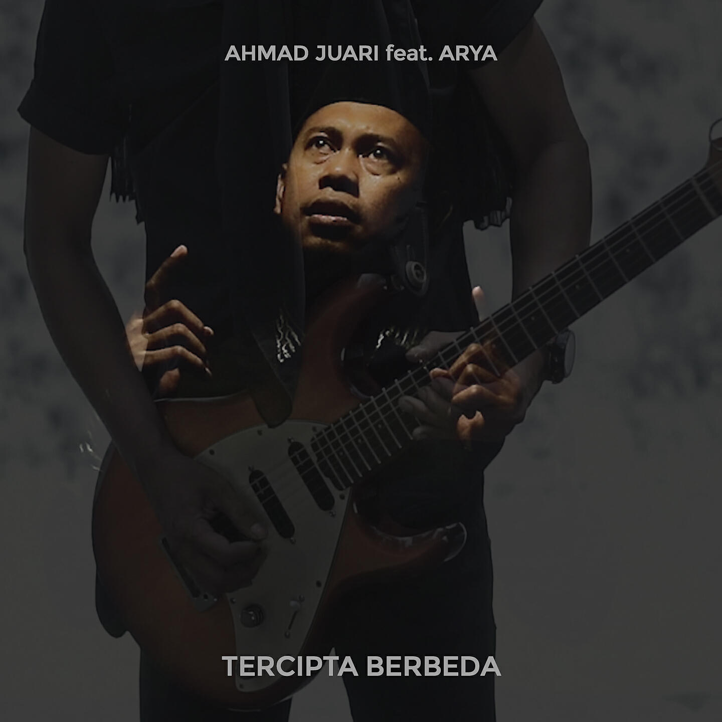 Ahmad Juari - Tercipta Berbeda