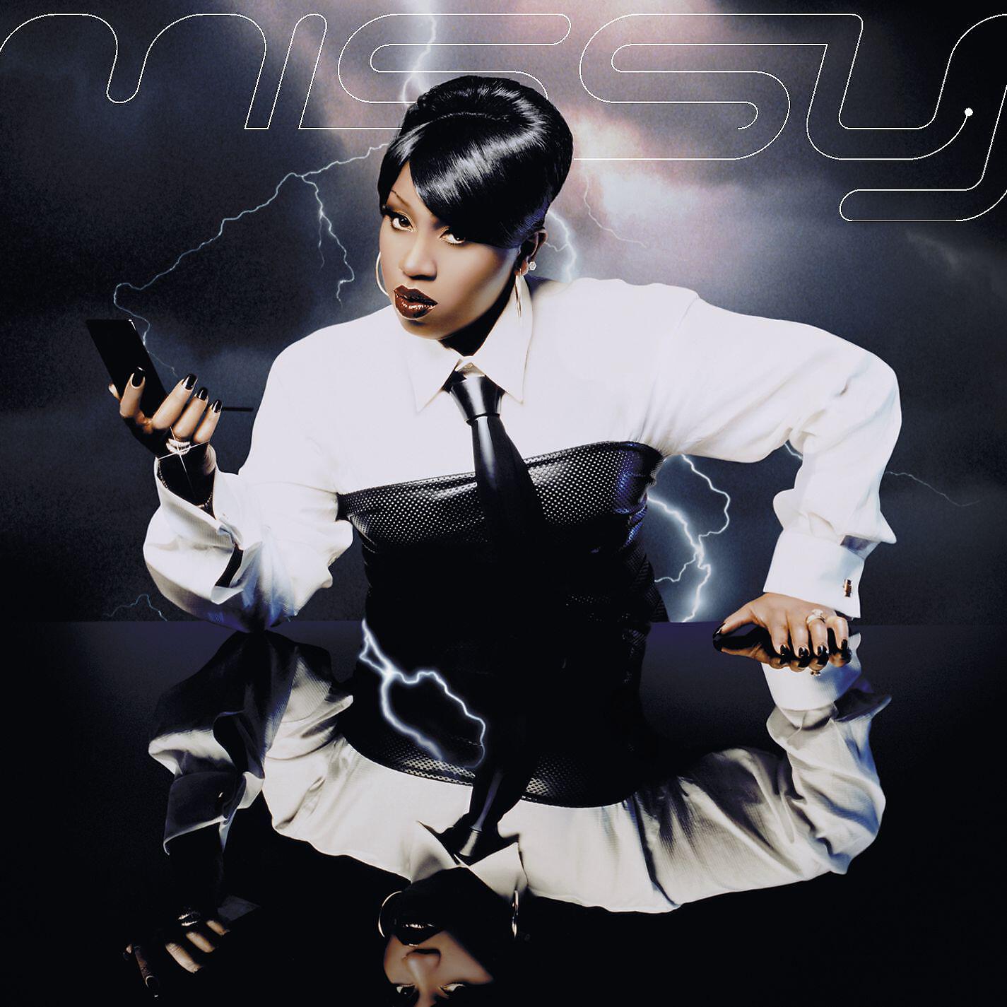 Missy Elliott - All N My Grill (feat. Big Boi)