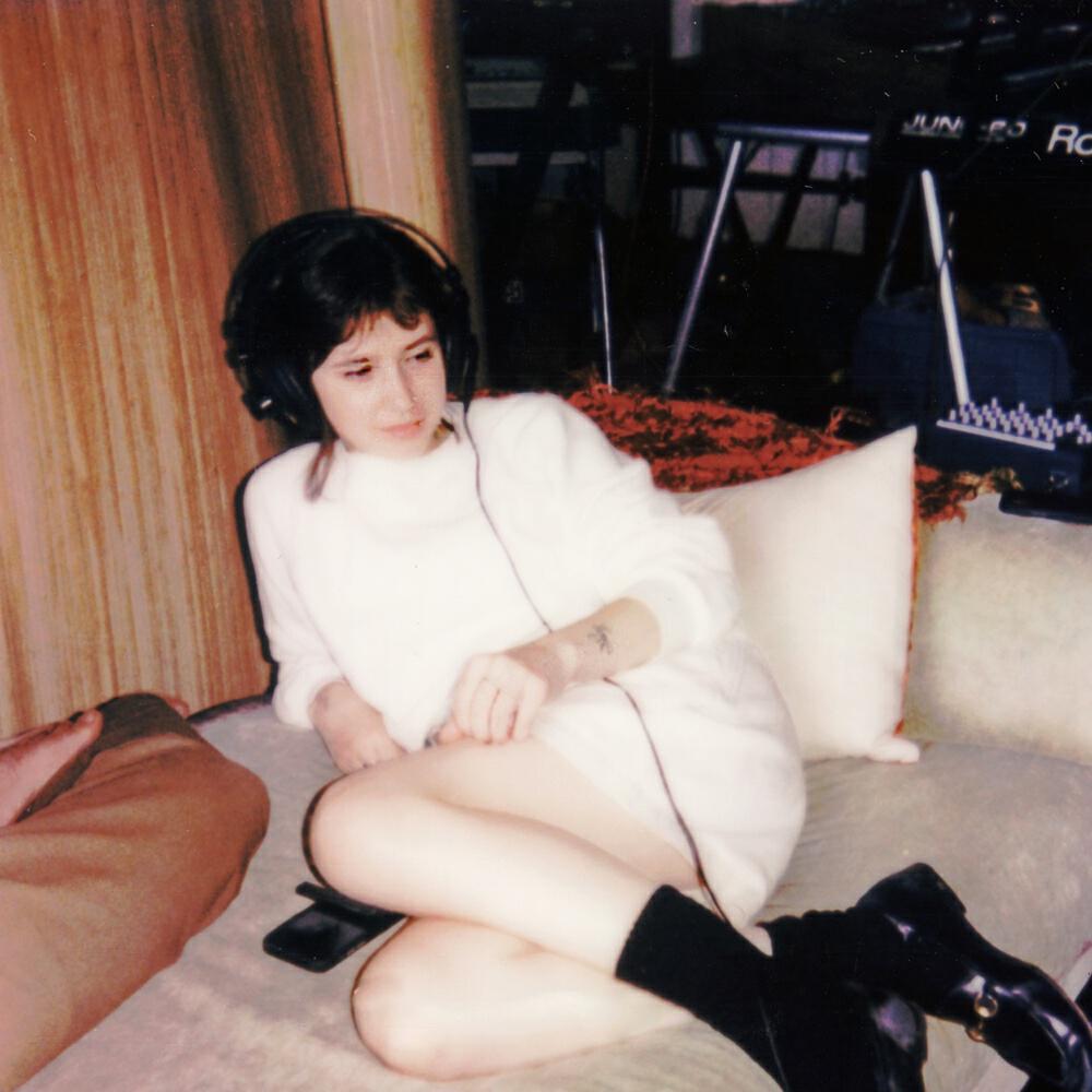 Clairo все песни в mp3