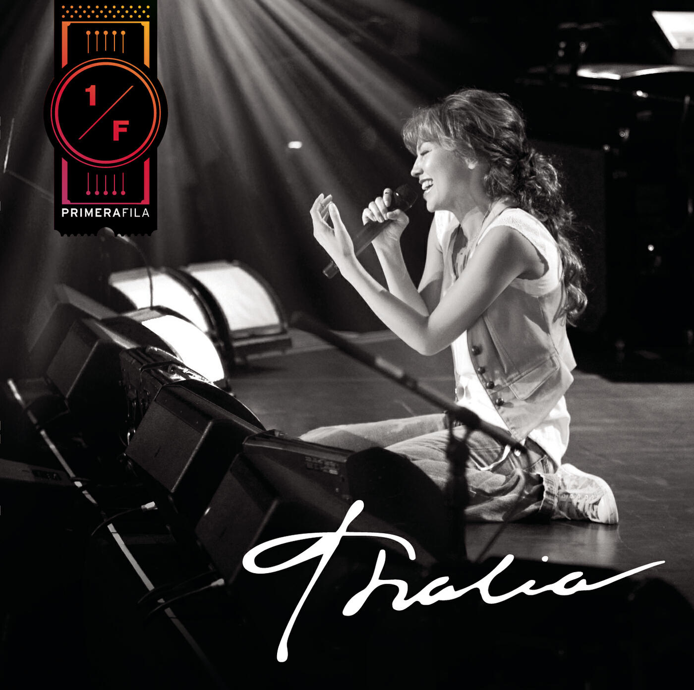 Thalia - Estoy Enamorado (Live Version)