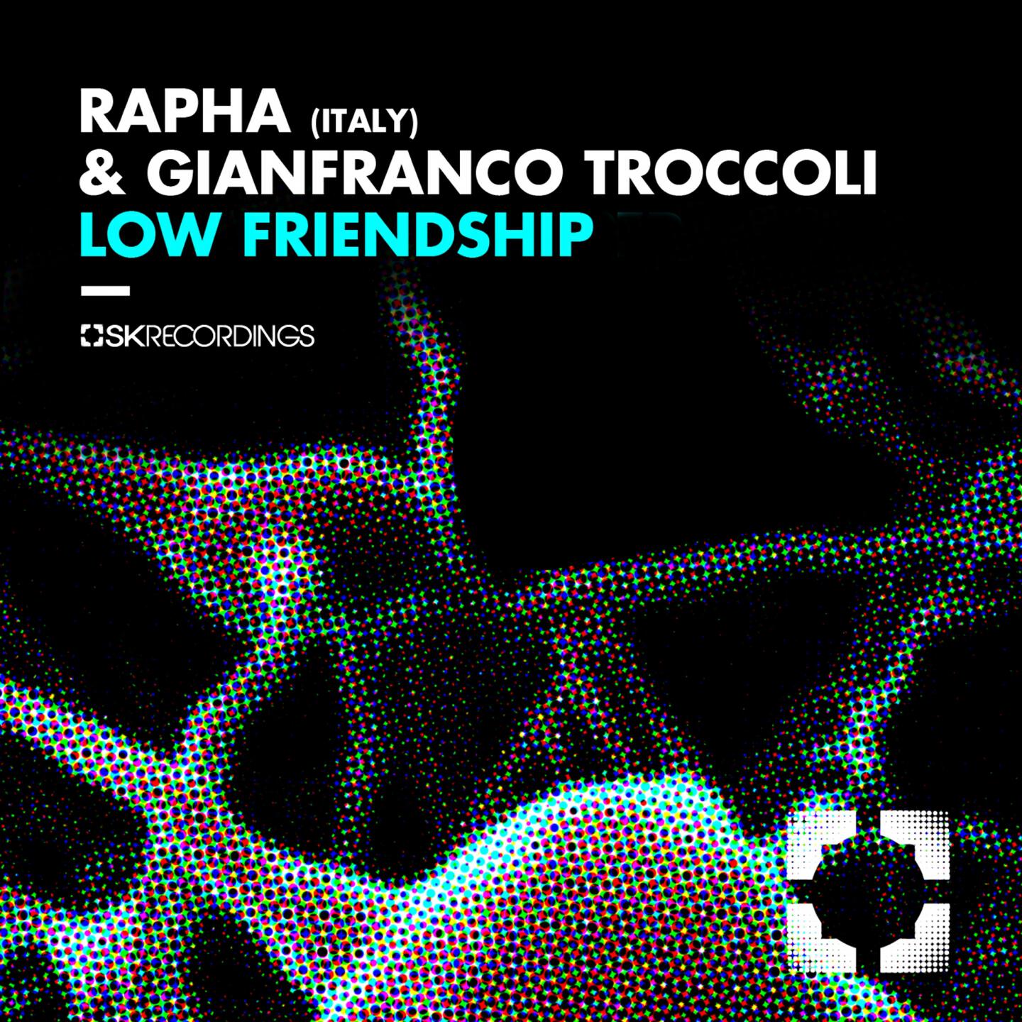 Rapha(Italy) - Busty