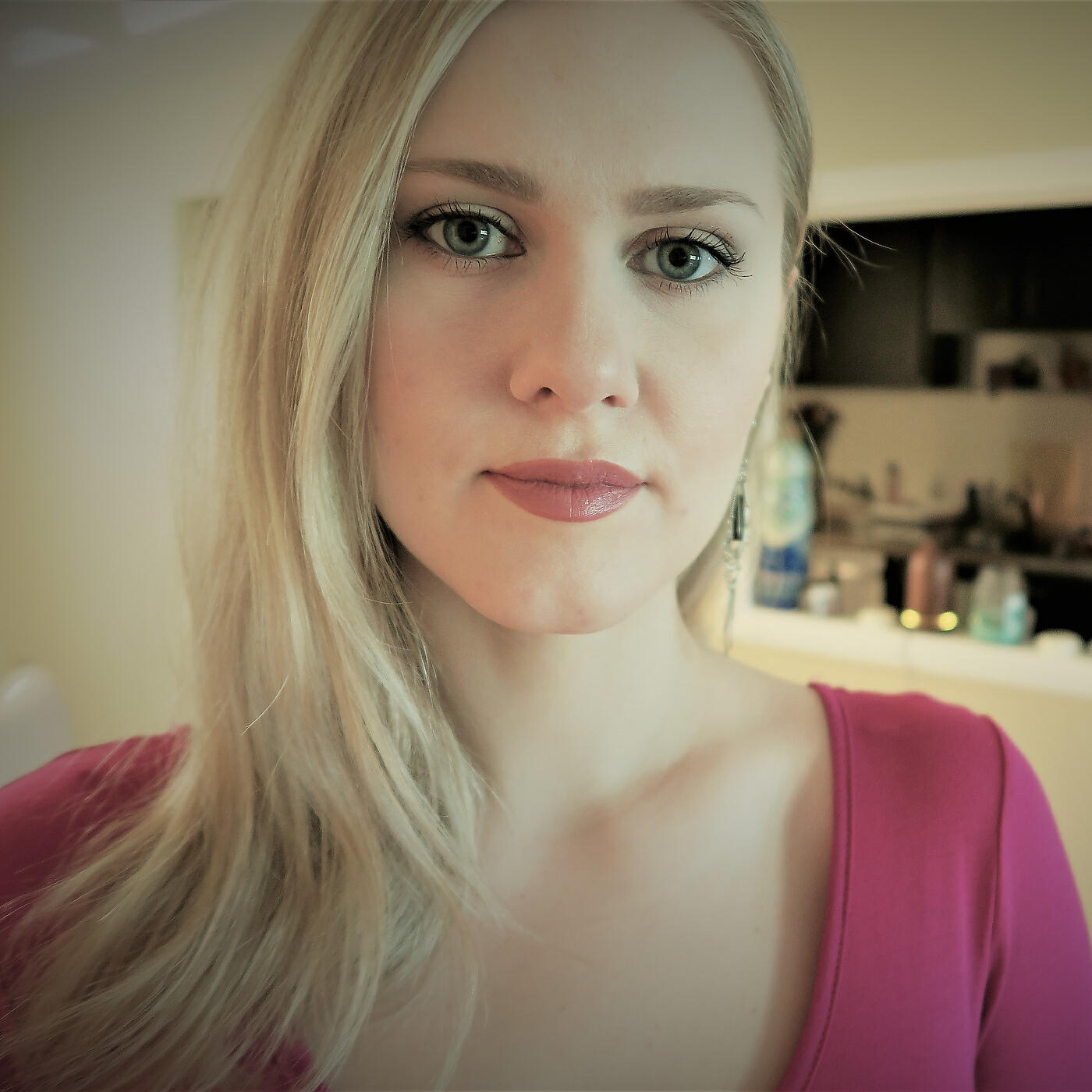 GentleWhispering - Quiet Comfort, Whispers, Scalp Massage, Hand Movements