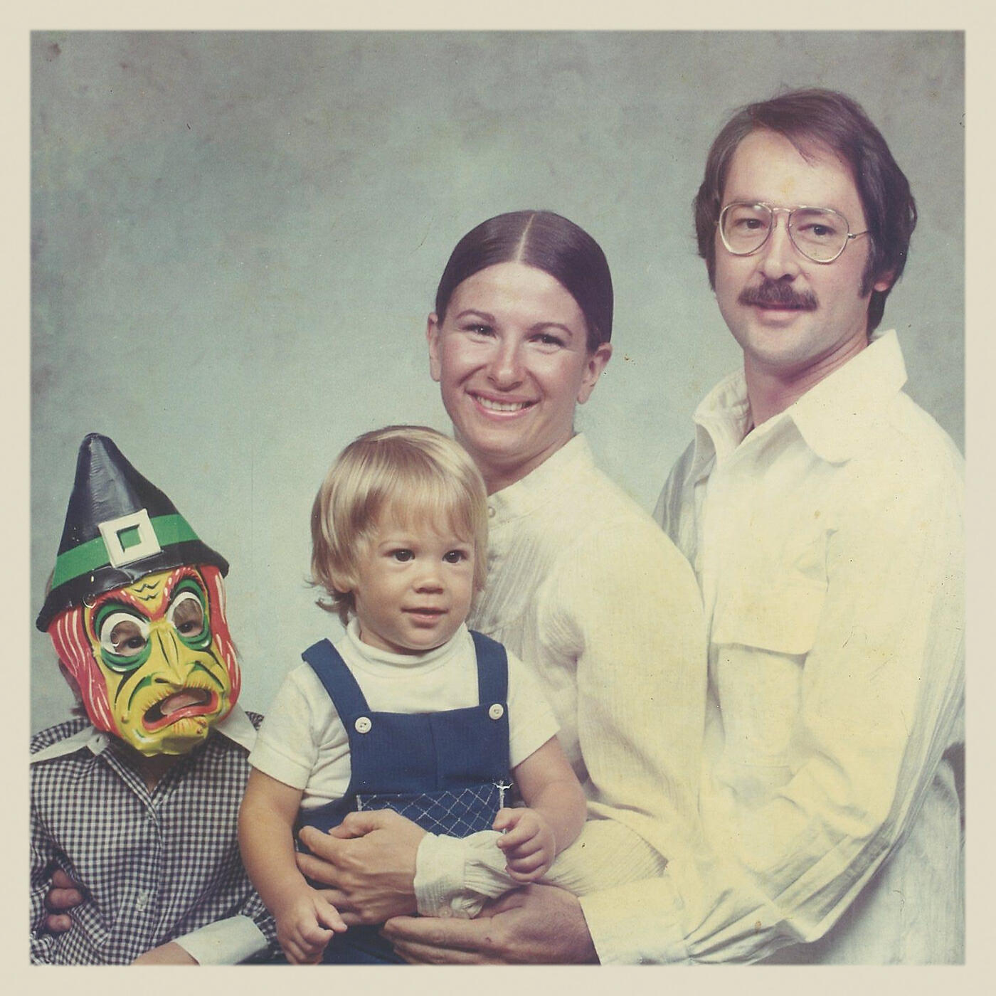 The Deyna Family - Monkey Business (Superlover Remix)