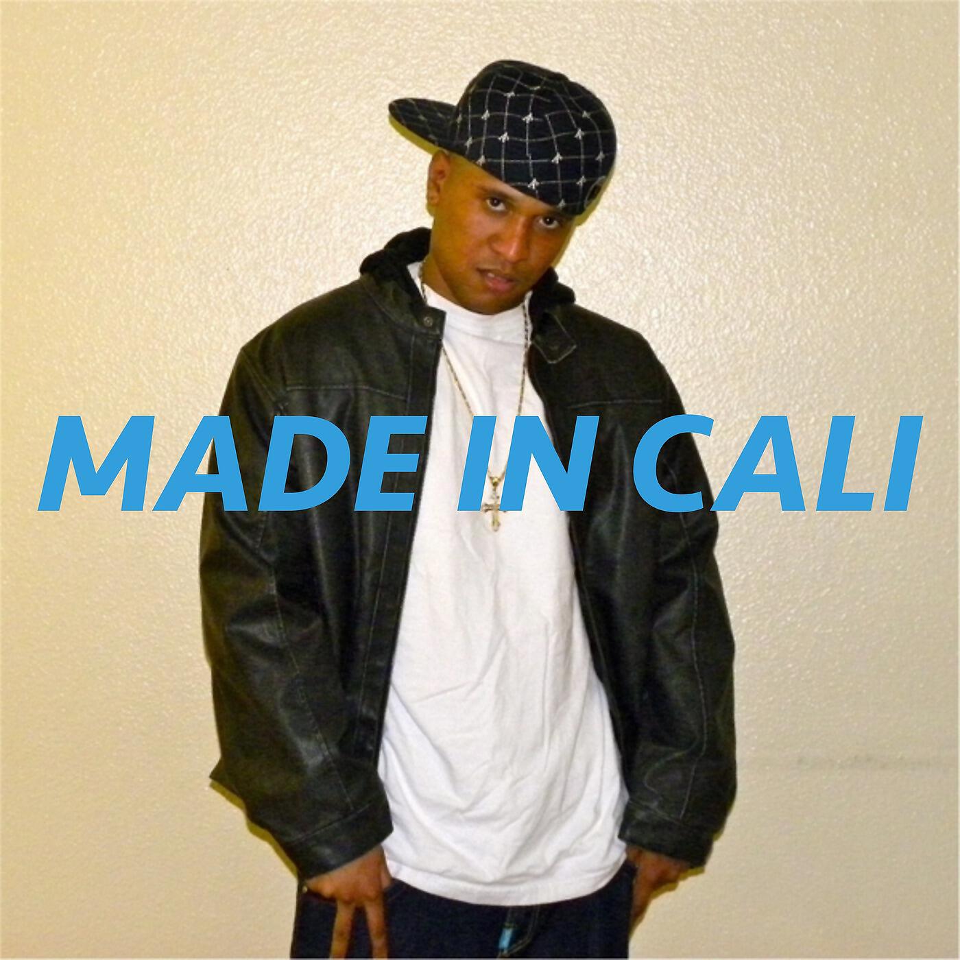 Macc Martelli - Hustla on the Go (feat. Chaotic of the Aphiliates & Ria Zenobia)