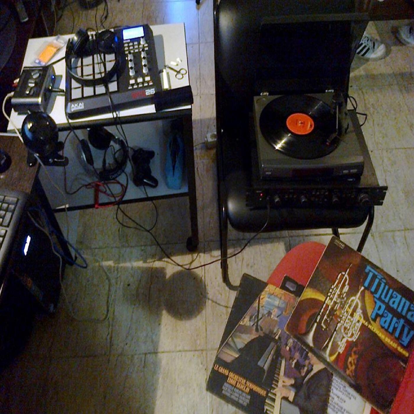 Macrodee - Seleccion de Beats, Vol. 1