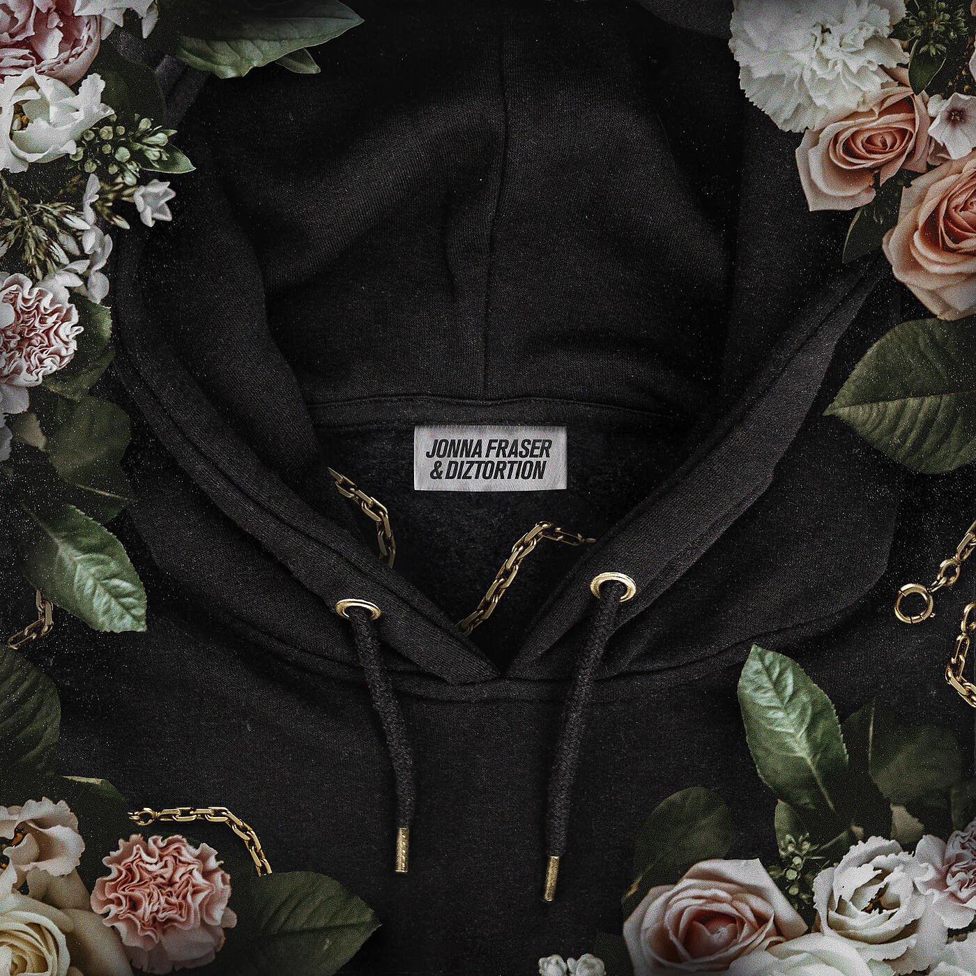 Jonna Fraser - Zwarte Hoodie