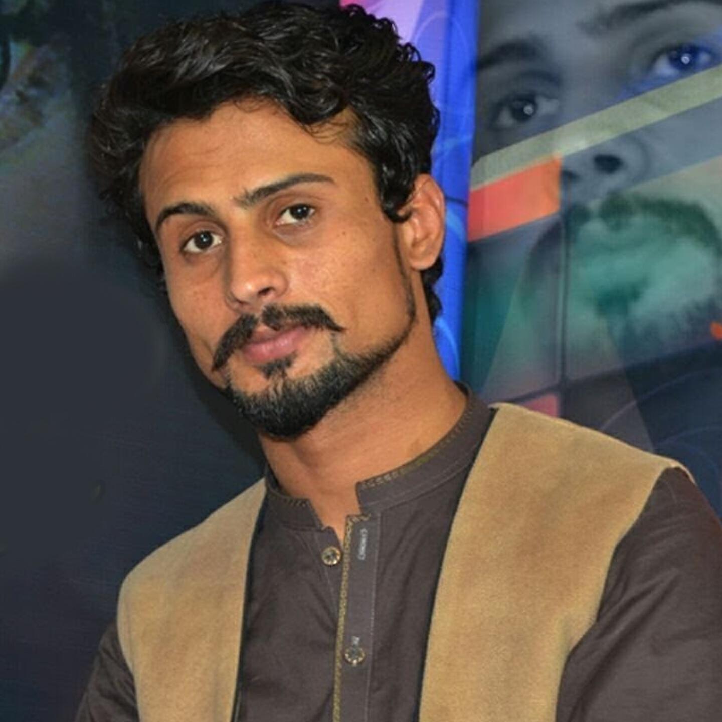 Adil Yar Khan - Ishqa Ta Rond We Za De Rond Krama Da Zan Sara