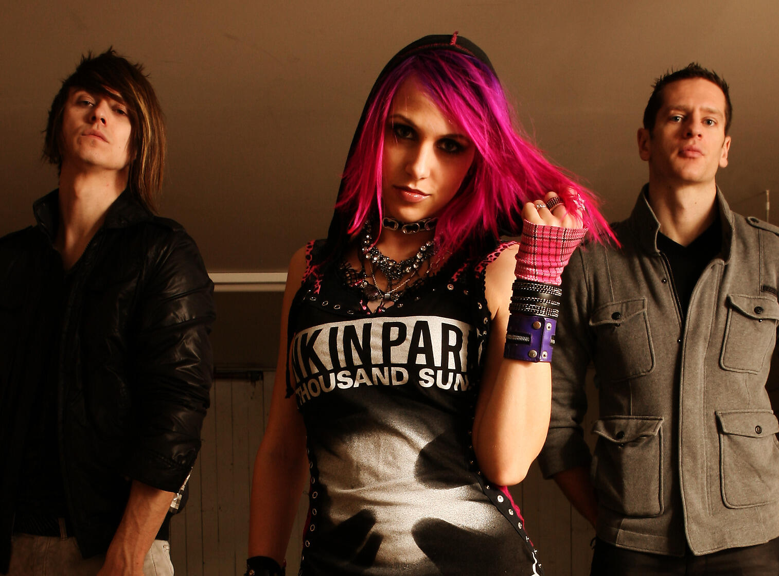 Icon For Hire все песни в mp3