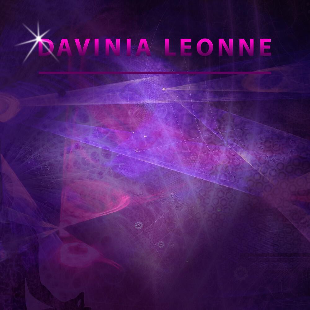 Davinia Leonne - Yogalates