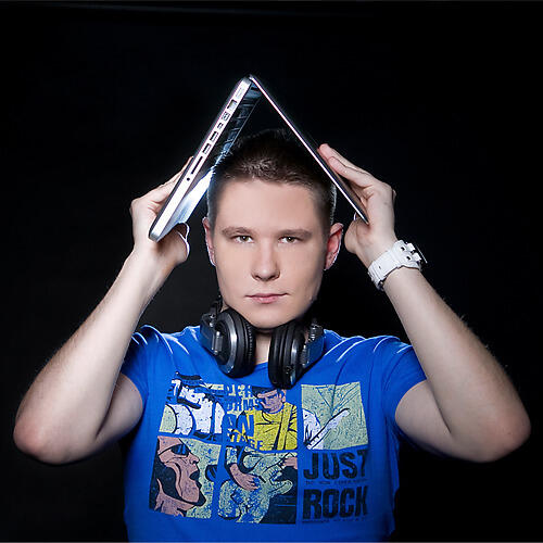 Том минус. DJ Форестер. Thomas Forester. Том Форестер.