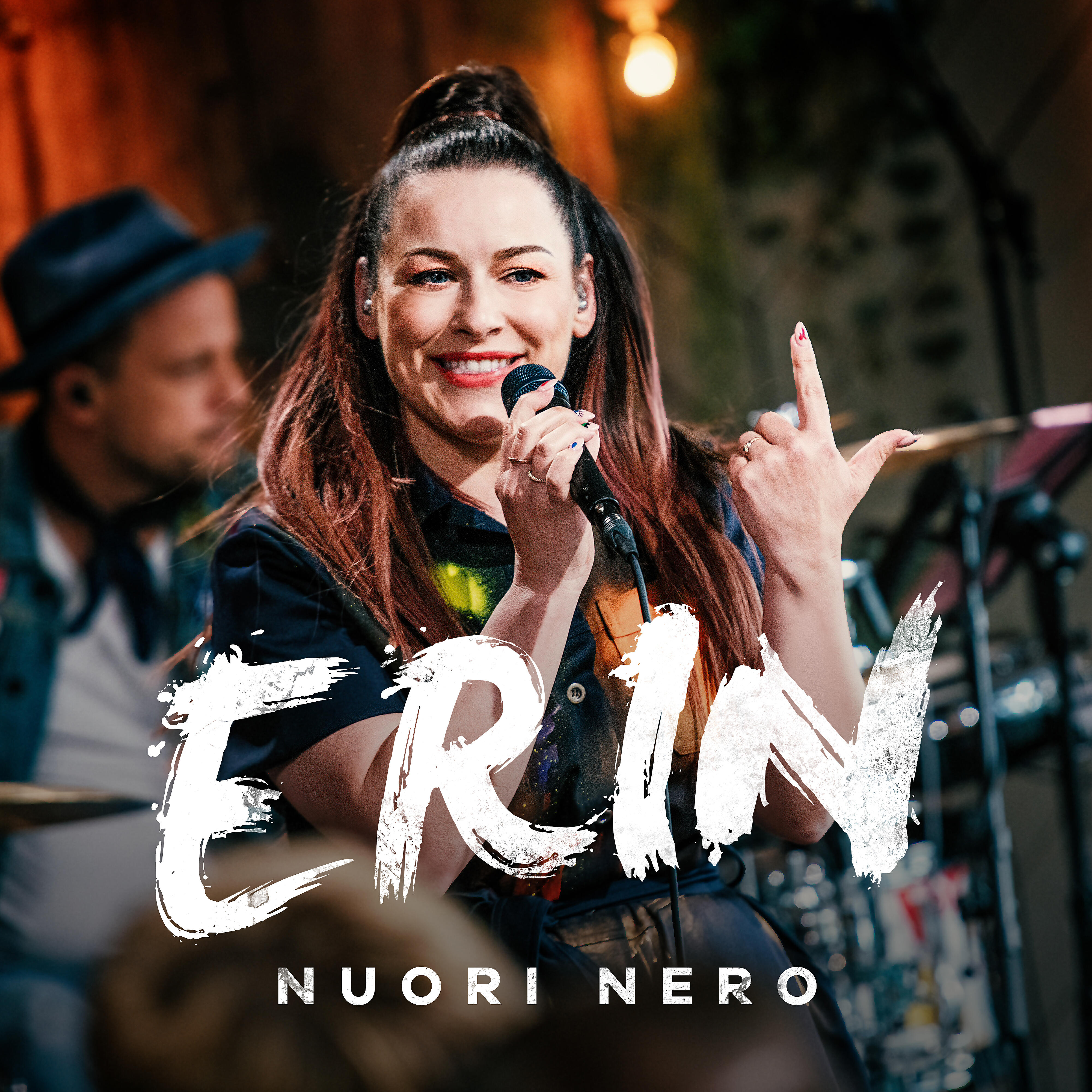 ERIN - Nuori nero (Vain elämää kausi 10)