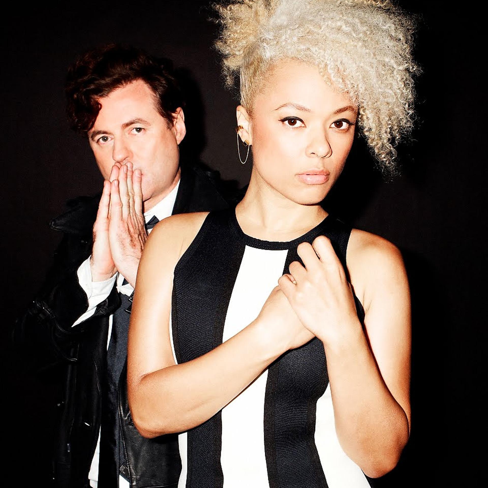 Sneaky Sound System - фото