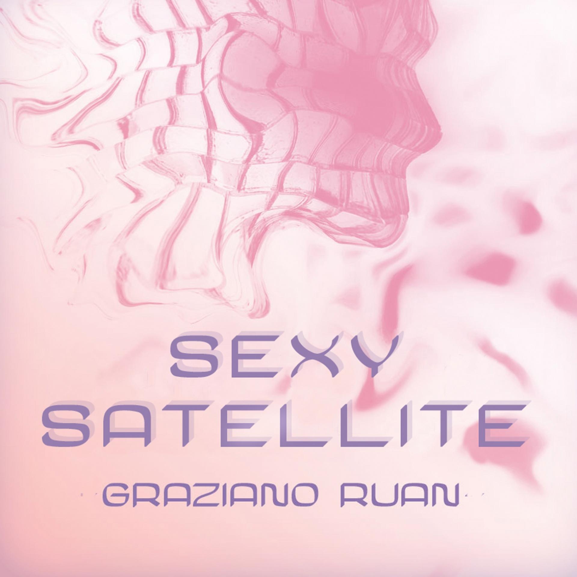 Постер альбома Sexy Satellite