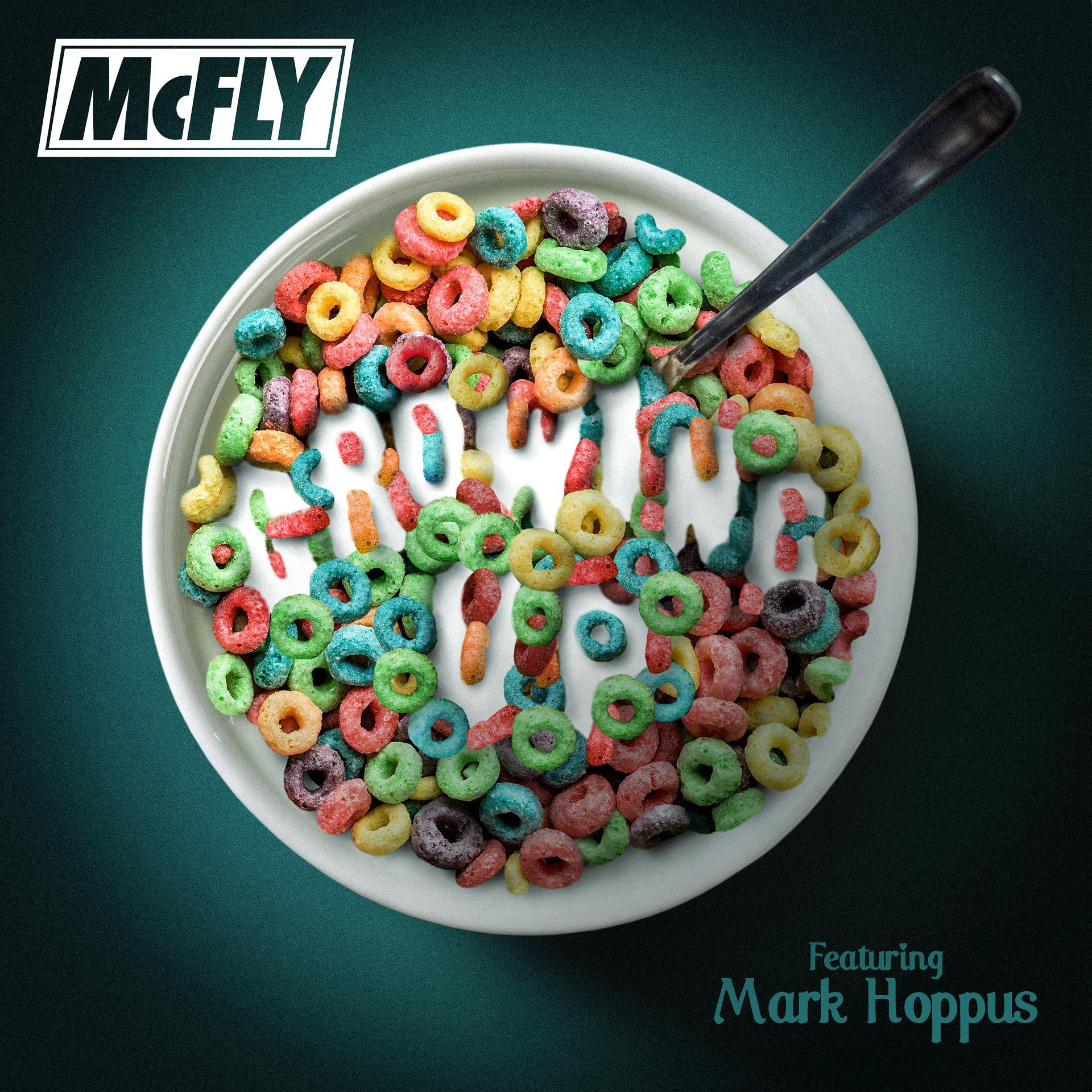Постер альбома Growing Up (feat. Mark Hoppus)
