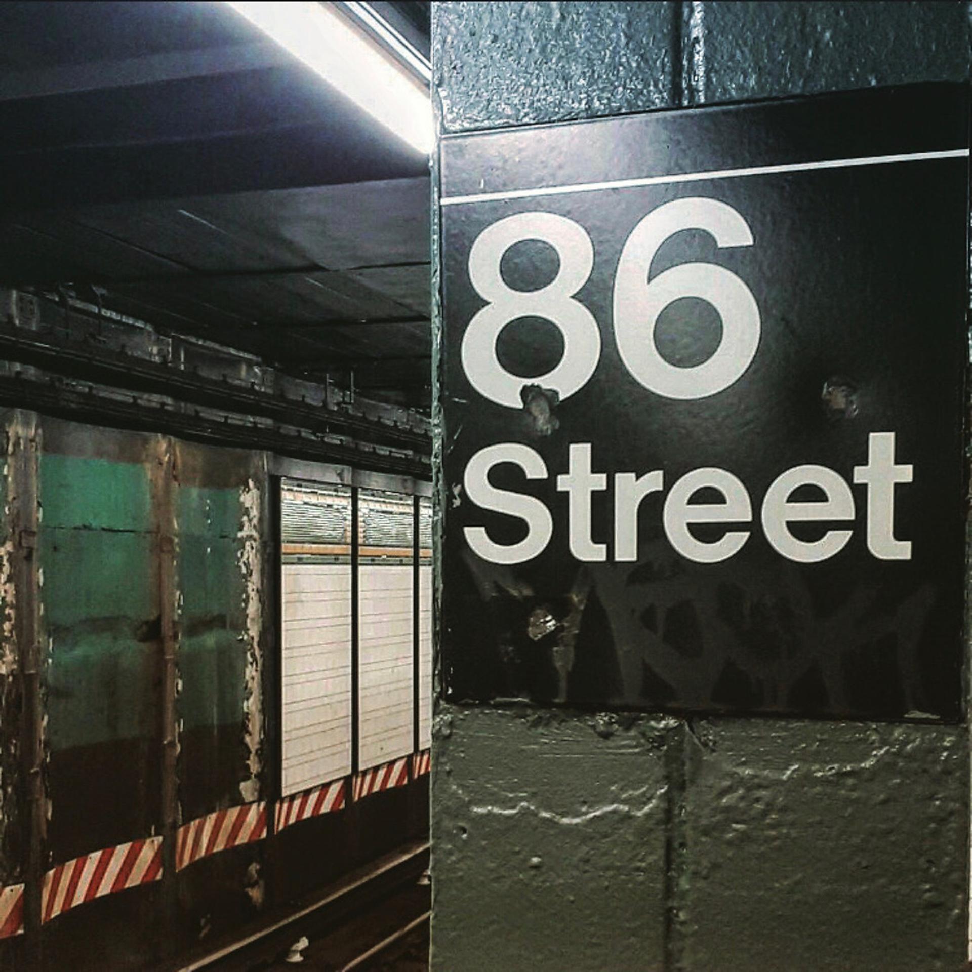 Постер альбома 86 Street