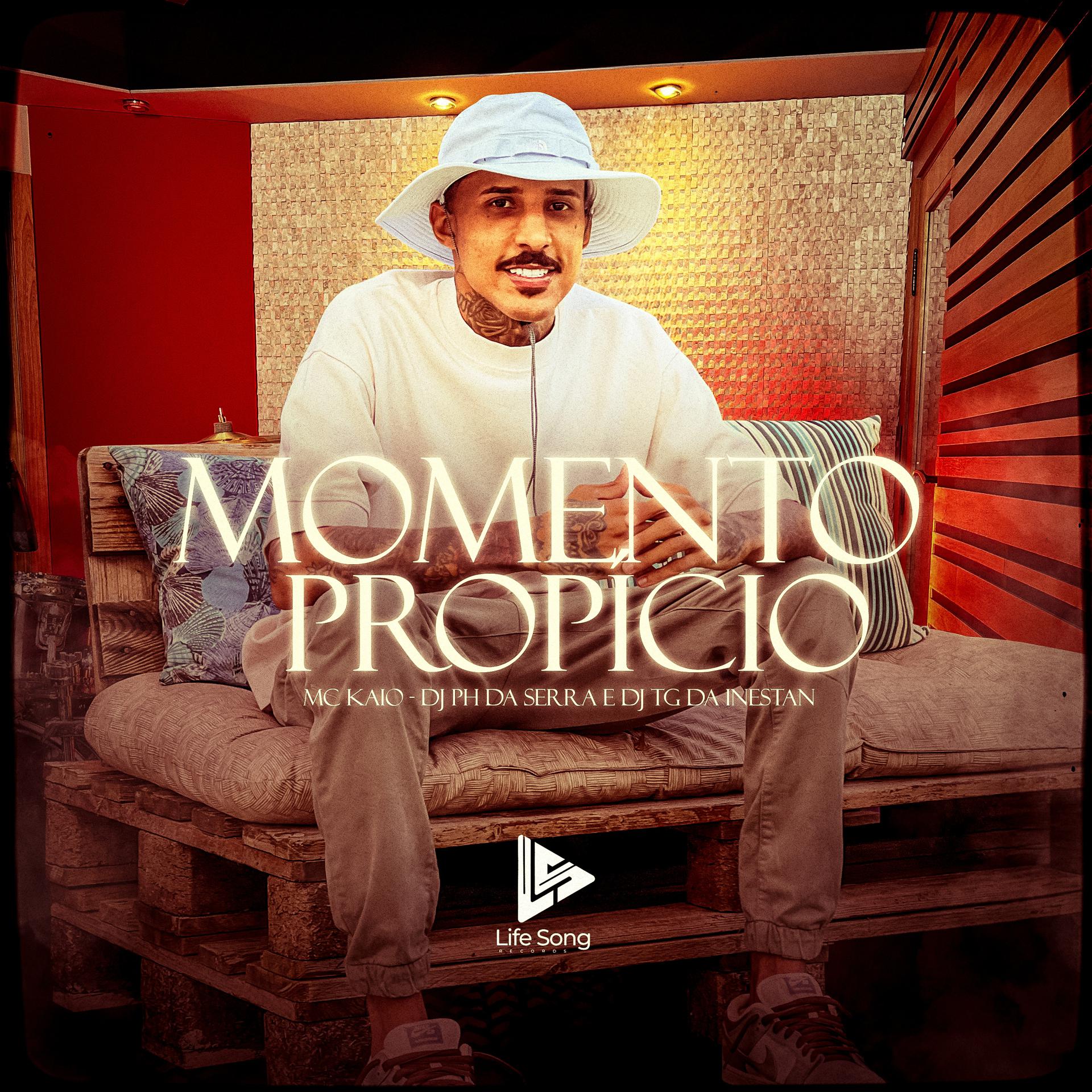 Постер альбома Momento Propício