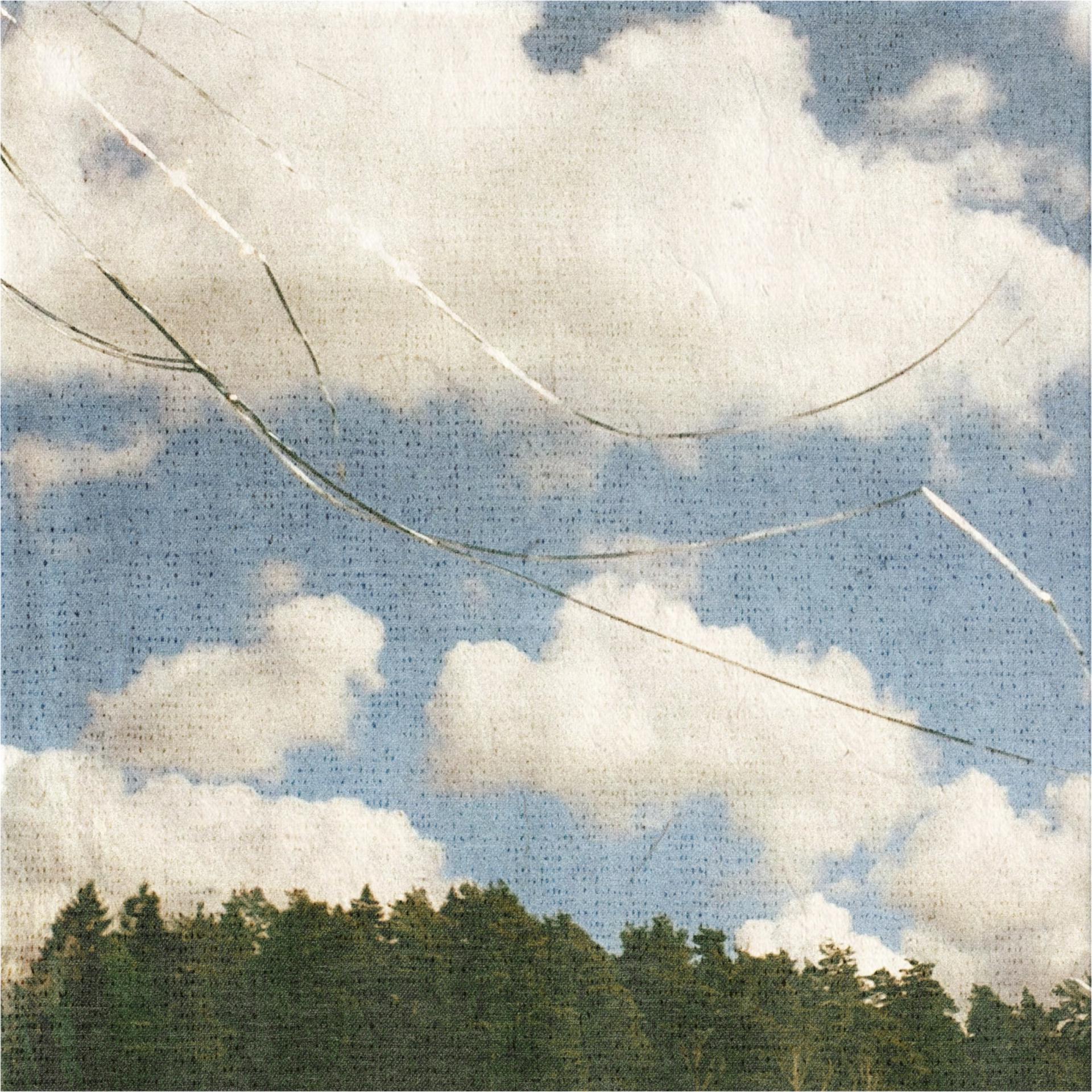 Постер альбома за облаками